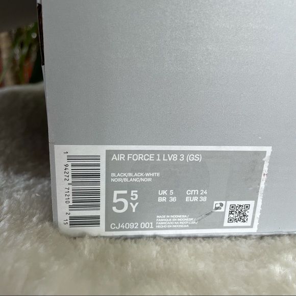 ‼️SOLD‼️ Nike Air Force 1 LV8 3 - Black, Black, White - Picture 14 of 14